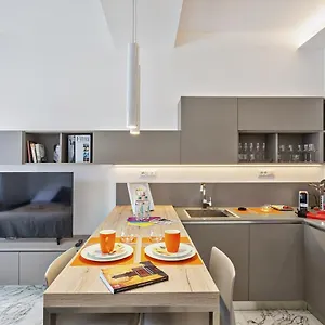 studio-piccolo-a-carignano-by-wonderful-italy.hotelitalianriviera.com/